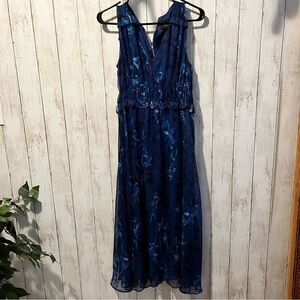 Just Taylor women’s size 2 blue floral sleeveless dress